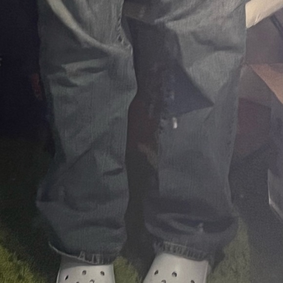 Straight cut point zero jeans. - Picture 3 of 3